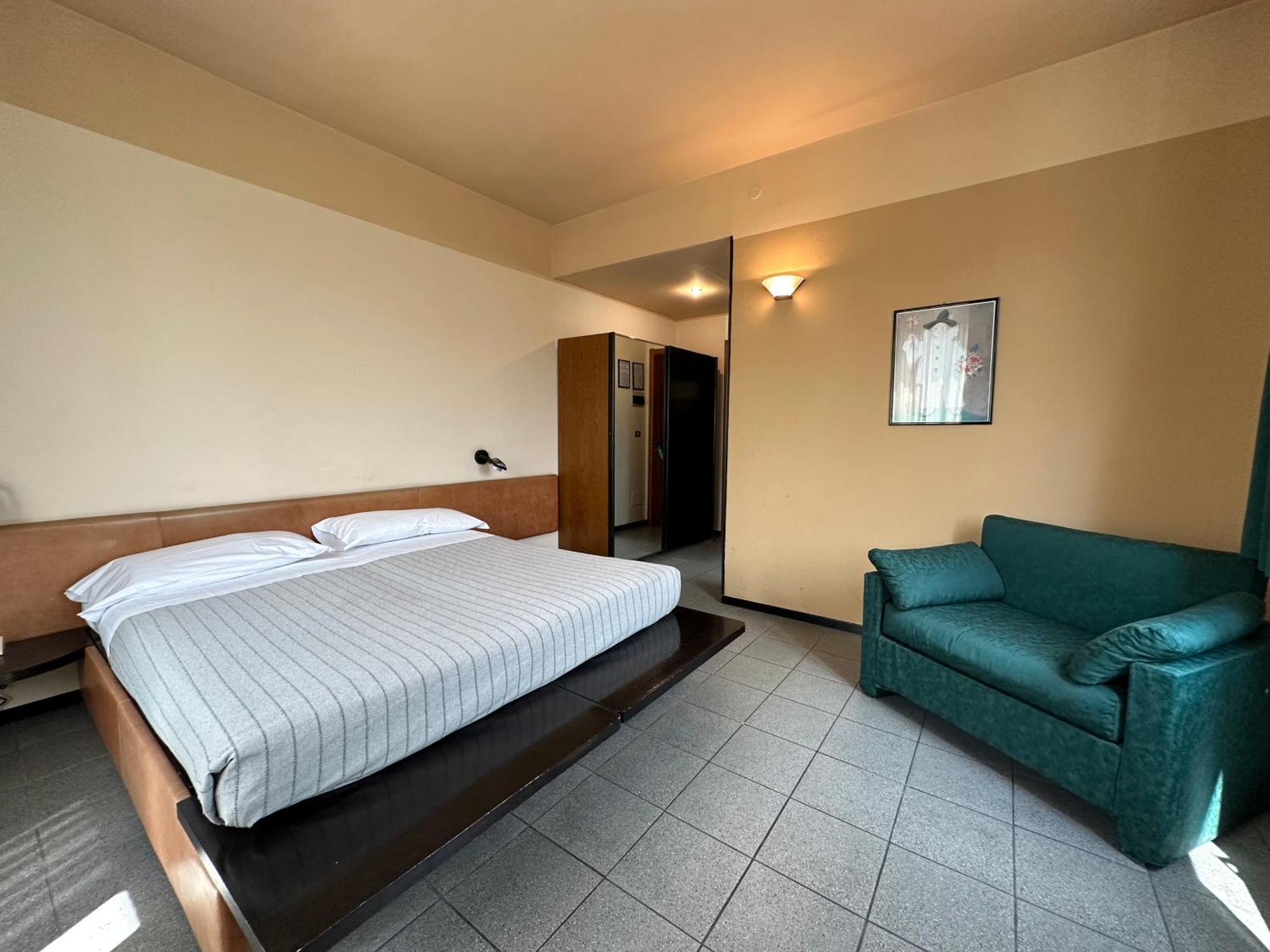 Hotel Griselda Saluzzo Exterior photo