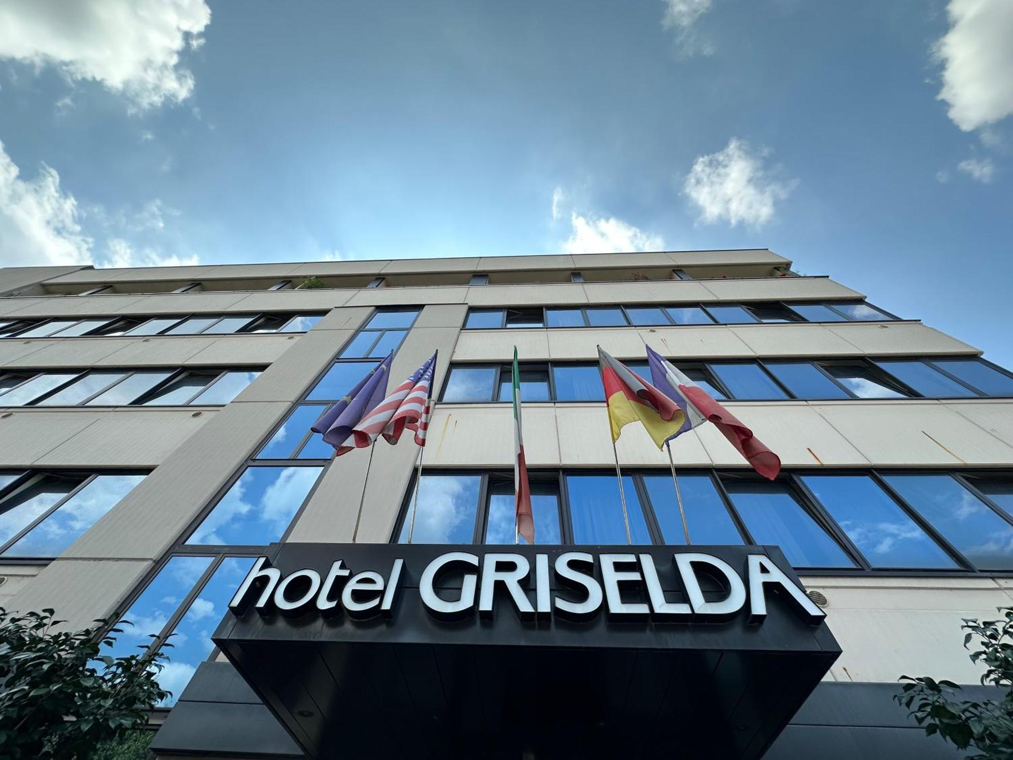 Hotel Griselda Saluzzo Exterior photo