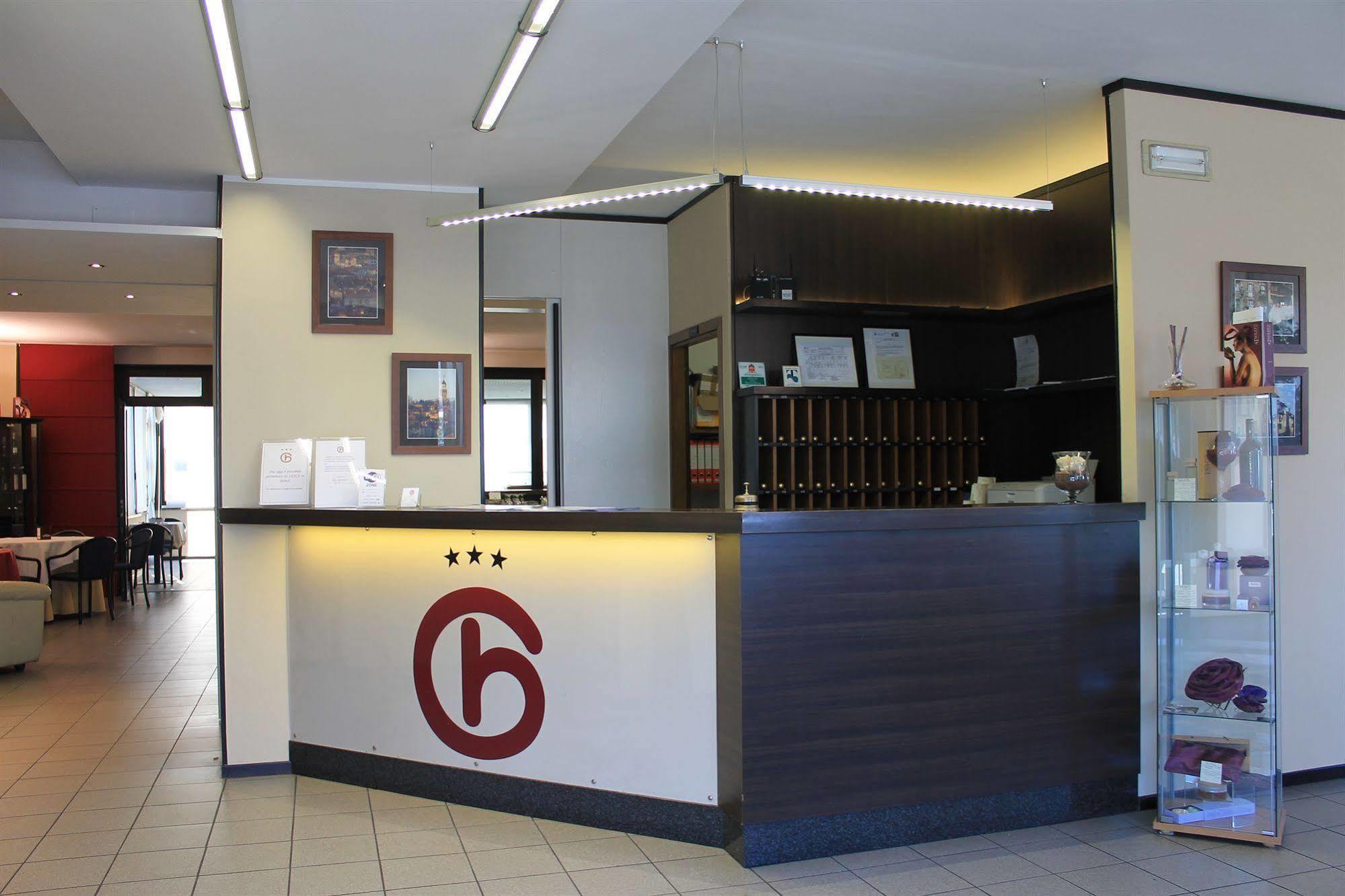 Hotel Griselda Saluzzo Exterior photo
